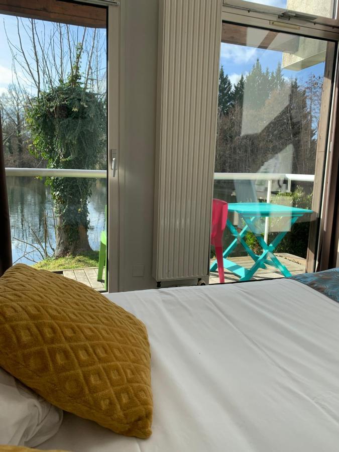Hotel L'Ile Du Saussay إيتوفييل المظهر الخارجي الصورة